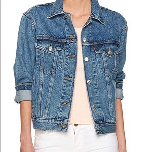 Levi’s ex boyfriend trucker jacket